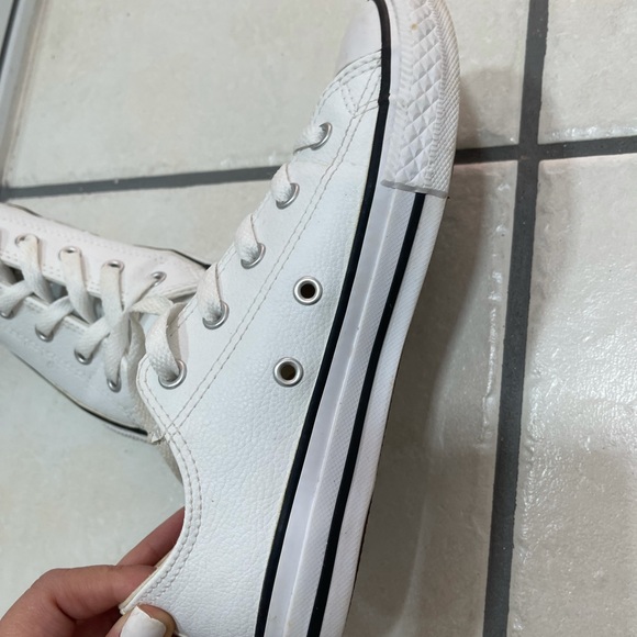 Leather converse - Picture 5 of 6